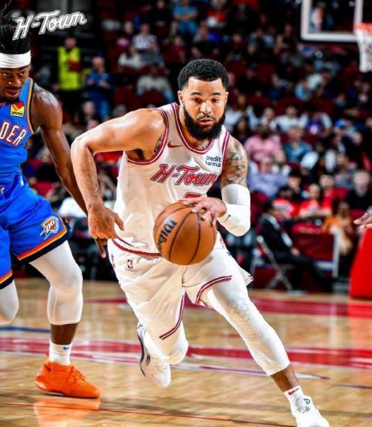 他并没有太 他并没有太