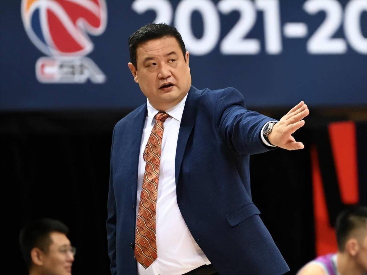 鞠维松和杨 鞠维松和杨