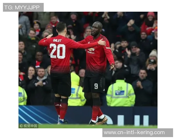 曼联对雷丁足总杯精彩集锦回顾1月5日激战瞬间